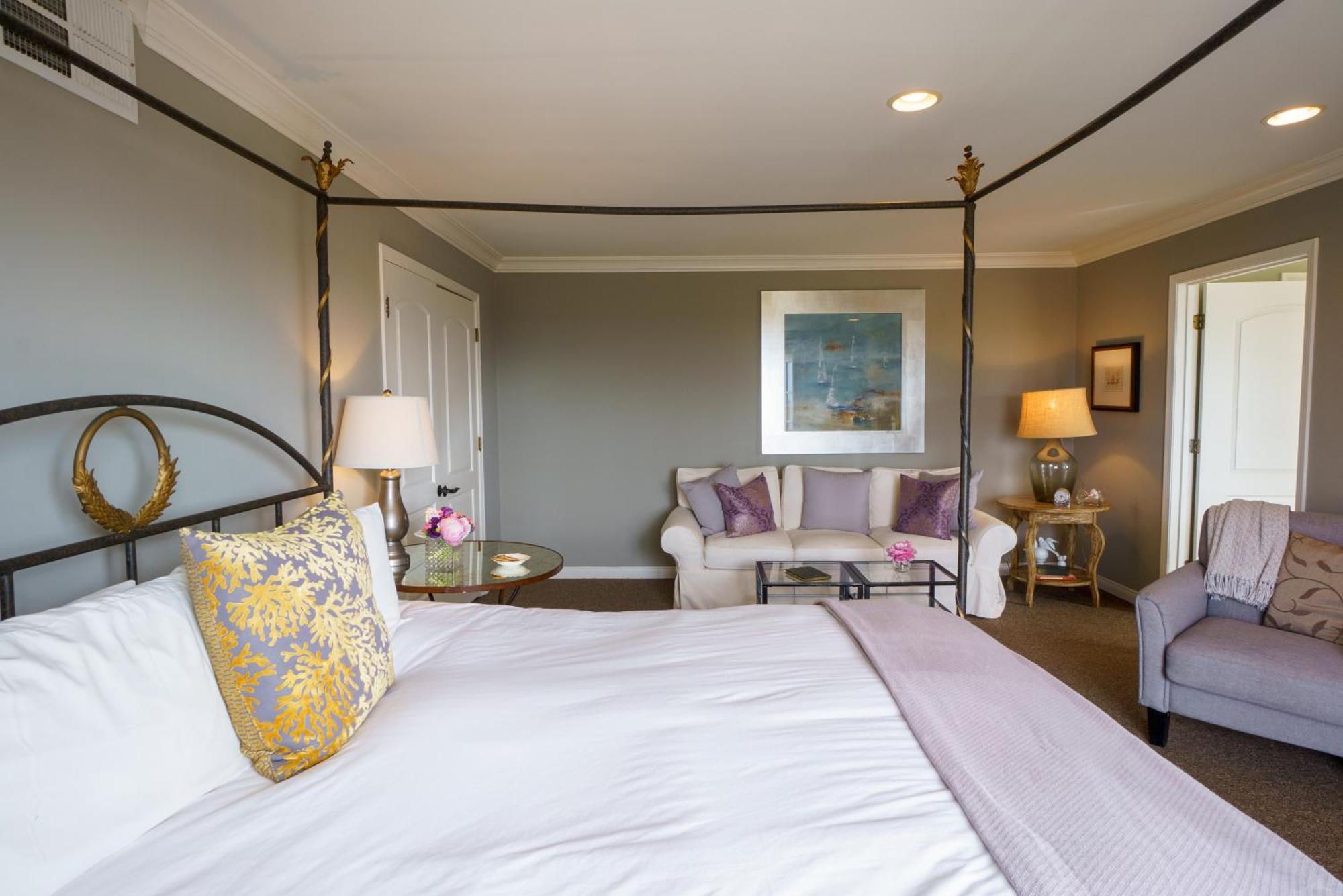 Hotel At Playa Del Rey 3*